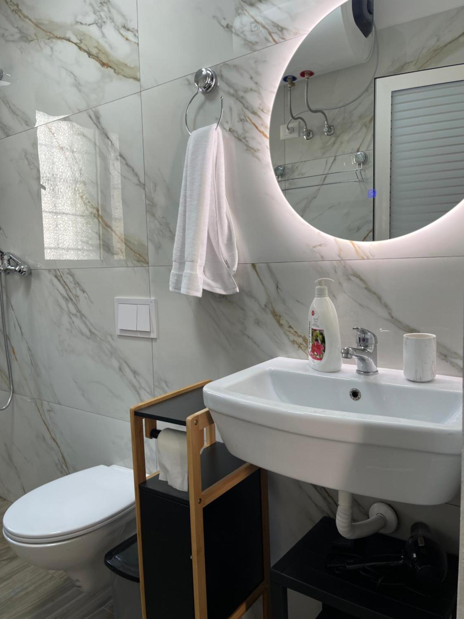 Sunny City Center Apartment Lezhe Ngoại thất bức ảnh